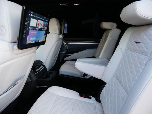 2025 Cadillac Escalade ESV Premium Luxury Platinum