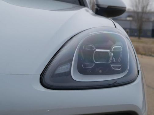 2021 Porsche Cayenne Cayenne