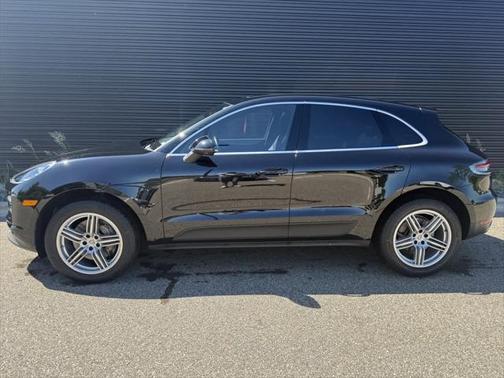 2019 Porsche Macan Base