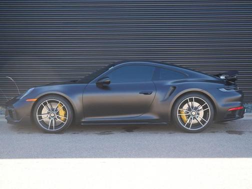 2021 Porsche 911 Turbo S