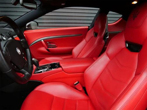 2017 Maserati GranTurismo Sport