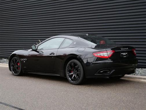 2017 Maserati GranTurismo Sport