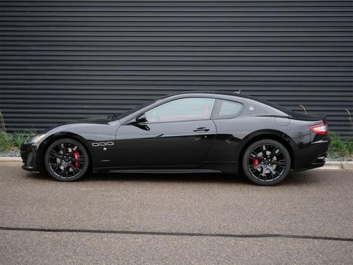 2017 Maserati GranTurismo Sport