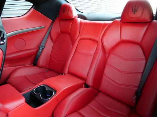 2017 Maserati GranTurismo Sport