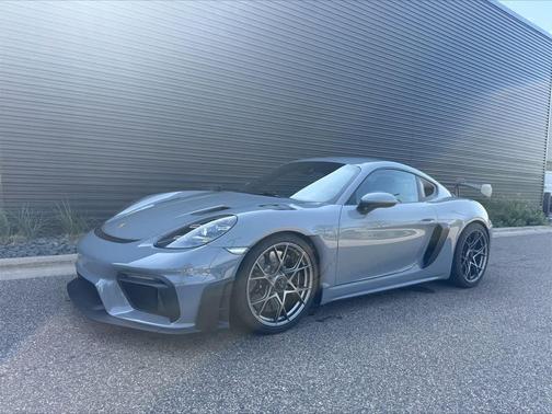 2024 Porsche 718 Cayman GT4 RS