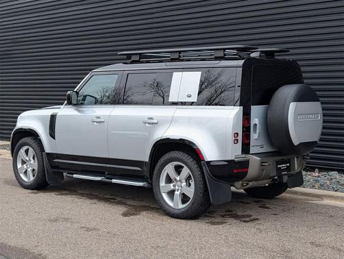 2023 Land Rover Defender 110 X-Dynamic SE