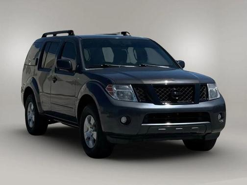 2010 Nissan Pathfinder S FE+