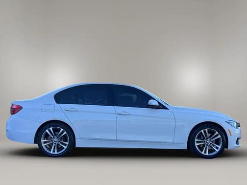 2016 BMW 328 328i Sedan 4D