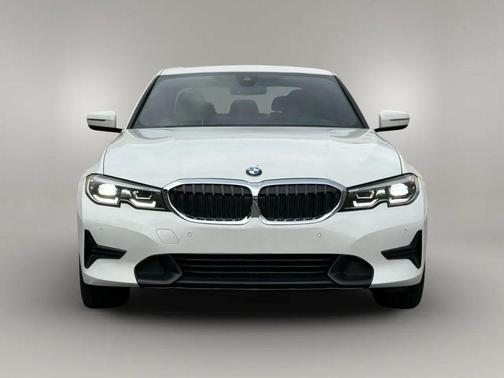 2019 BMW 330 xDrive