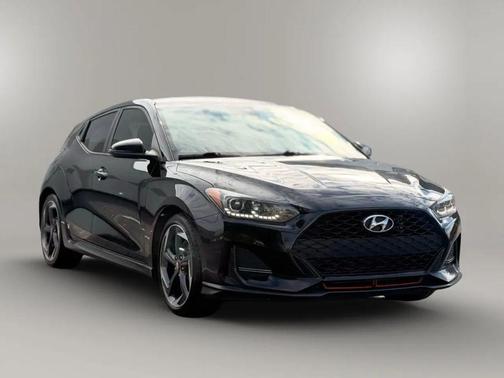 2019 Hyundai Veloster Base