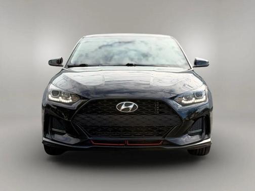 2019 Hyundai Veloster Base