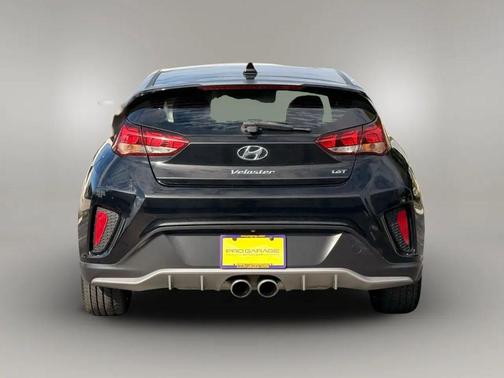 2019 Hyundai Veloster Base