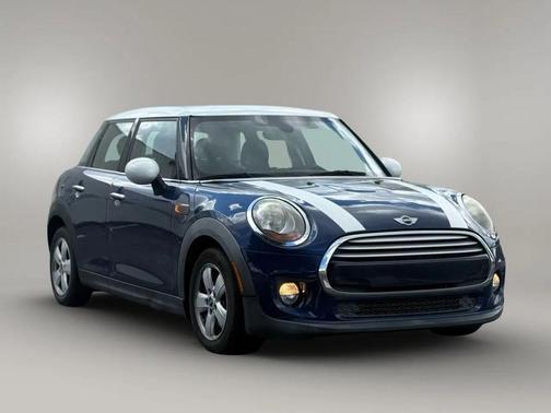 2015 MINI Hardtop Cooper