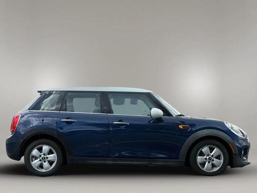 2015 MINI Hardtop Cooper