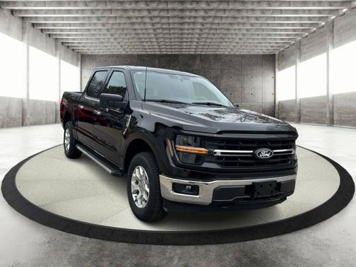 Black 2025 Ford F-150 XLT