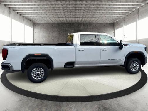 2024 GMC Sierra 2500 SLE