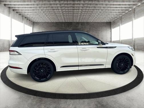 2024 Lincoln Aviator Reserve AWD
