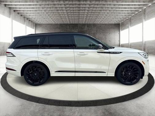 2024 Lincoln Aviator Reserve AWD