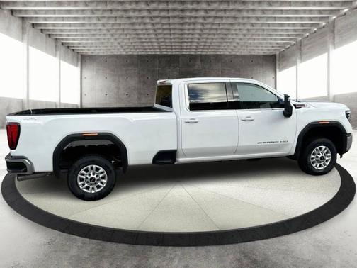 2024 GMC Sierra 2500 SLE