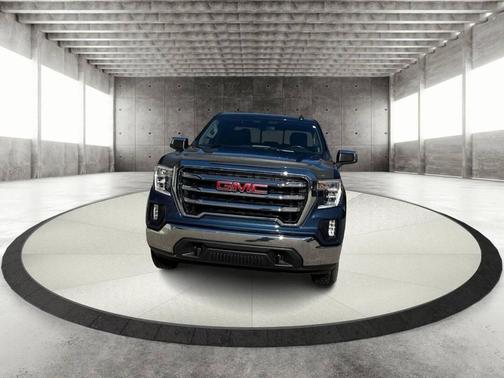 2022 GMC Sierra 1500 SLE