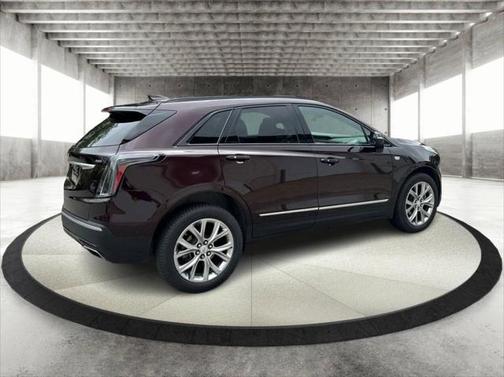 2020 Cadillac XT5 Sport