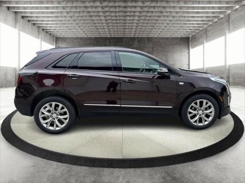 2020 Cadillac XT5 Sport