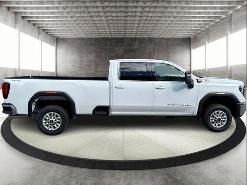 2024 GMC Sierra 2500 SLE