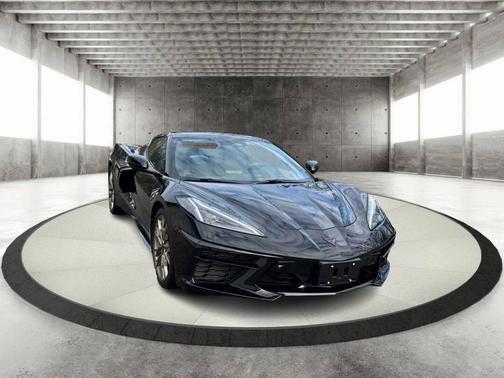 2025 Chevrolet Corvette Stingray w/2LT