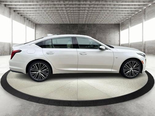 2023 Cadillac CT5 Premium Luxury