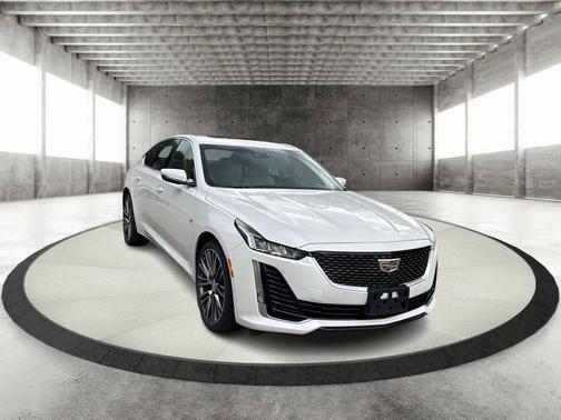 2023 Cadillac CT5 Premium Luxury