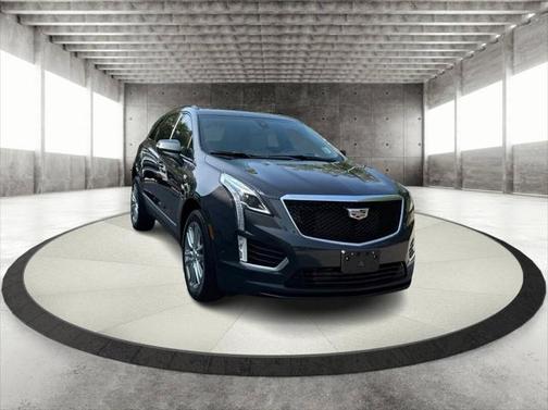 2023 Cadillac XT5 Sport