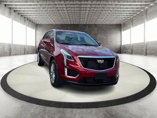 2022 Cadillac XT5 Sport