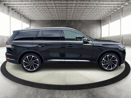 Black 2025 Lincoln Aviator Reserve AWD