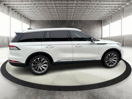 2025 Lincoln Aviator Reserve AWD