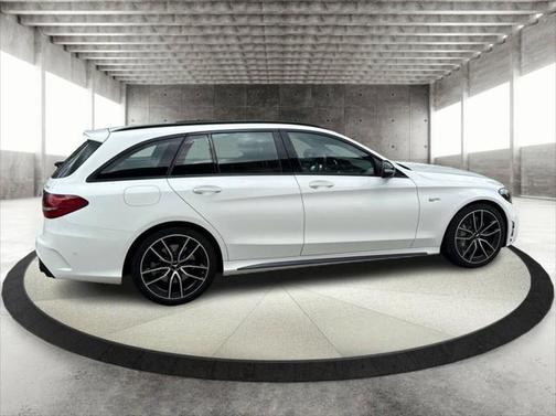 2021 Mercedes-Benz AMG C 43 4MATIC