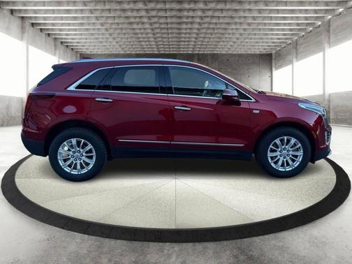 2022 Cadillac XT5 Premium Luxury