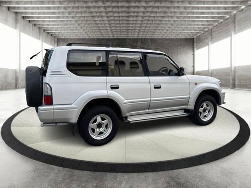 1999 Toyota Land Cruiser Base