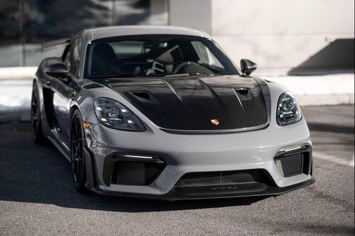 2024 Porsche 718 Cayman GT4 RS