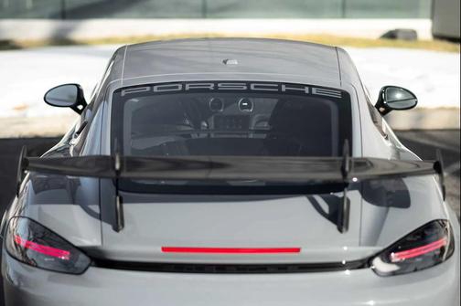 2024 Porsche 718 Cayman GT4 RS