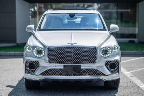 2022 Bentley Bentayga V8