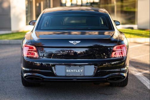 2023 Bentley Flying Spur Speed