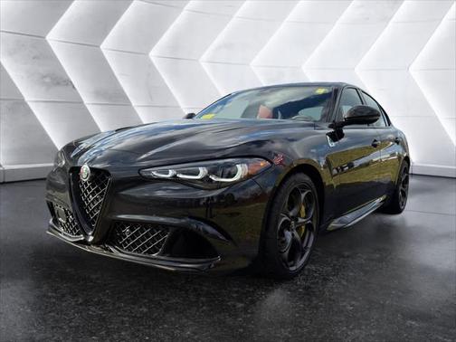 2024 Alfa Romeo Giulia Quadrifoglio