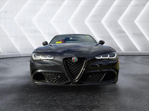 2024 Alfa Romeo Giulia Quadrifoglio