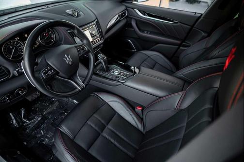 2024 Maserati Levante GT Ultima