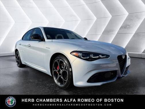 2025 Alfa Romeo Giulia AWD