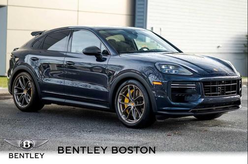 2024 Porsche Cayenne Turbo GT