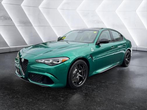 2024 Alfa Romeo Giulia Quadrifoglio