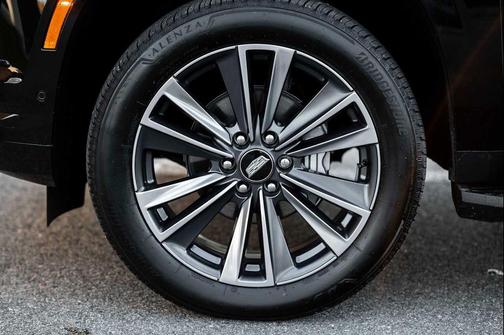 2025 Cadillac Escalade ESV Sport