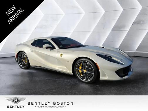 2021 Ferrari 812 GTS 