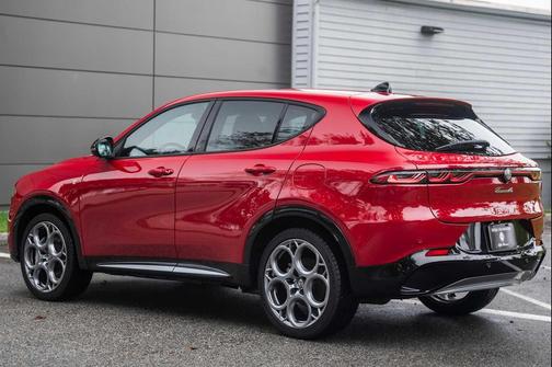 2024 Alfa Romeo Tonale Ti EAWD